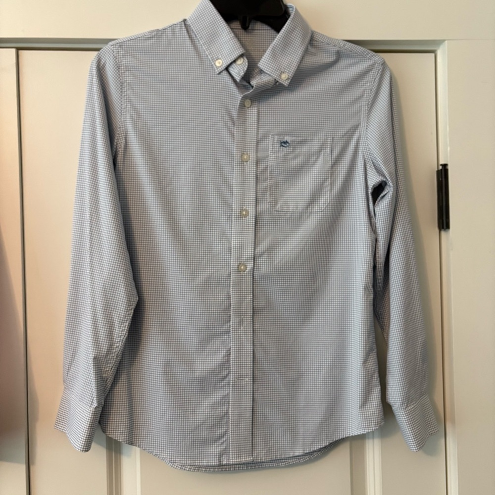 Southern Tide boys medium Blue Button Down Shirt